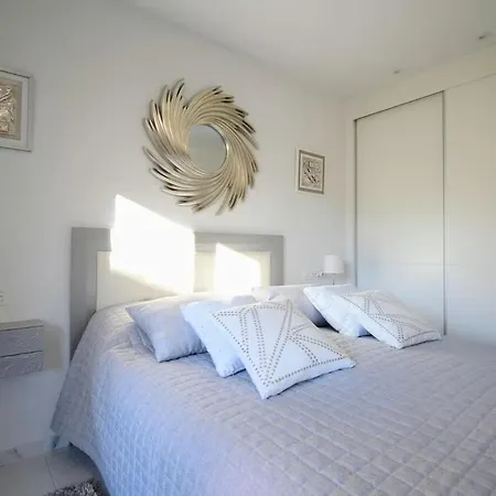 Apartamiento En Con Balcon